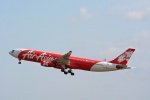 Phạt Air Asia Berhad 25 triệu đồng vì không bồi thường chậm chuyến cho khách