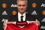 Jose Mourinho chính thức trở thành huấn luyện viên của Manchester United