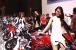 Những bóng hồng xinh đẹp tại Vietnam Motorcycle Show 2017