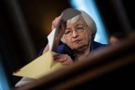 Giá vàng thế giới đi lên sau cuộc điều trần của Chủ tịch Fed Janet Yellen