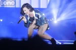 Demi Lovato vẫn cực sung trước fans Việt dù micro bị lỗi