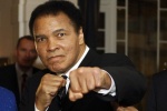 Võ sỹ huyền thoại Muhammad Ali qua đời ở tuổi 74