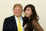 Siêu mẫu Việt bất ngờ khoe ảnh chụp cùng Tân Tổng thống Donald Trump