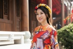 Hoa hậu Mỹ Linh xinh đẹp dịu dàng với áo dài