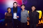 Đạo diễn phim 'Kong: Skull Island' hội ngộ diễn viên quần chúng Việt Nam