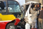 Xe tải đâm xe buýt, 2 người chết, 8 người bị thương
