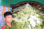 Bộ trưởng Công an gửi vòng hoa viếng 2 hiệp sĩ bị trộm đâm chết