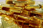 Giá vàng hôm nay 12/12: Vàng treo cao bất chấp USD tăng dốc