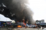 Cháy lớn nhiều nhà xưởng bên quốc lộ ở Đồng Nai