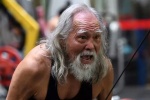 Cụ ông 83 tuổi của 'Tân Ỷ Thiên Đồ Long ký' chăm bơi lội, tập gym