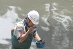 Ý kiến trái chiều việc 'dùng công nghệ xử lý nước hồi sinh sông Tô Lịch'