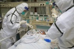 Thêm 100 người tử vong, số người chết vì virus Covid-19 ở Trung Quốc 1.765 người
