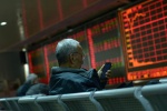 Sau khi Trump ký dự luật nhân quyền Hong Kong, chứng khoán Trung Quốc “ngụp lặn”