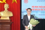 NSND Trung Hiếu lên chức Giám đốc Nhà hát kịch Hà Nội