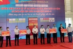 Hà Nam: Cấp phát gạo miễn phí qua cây ATM gạo
