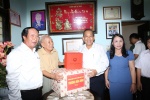 Phó Thủ tướng Thường trực thăm, tặng quà người có công TP. Hải Phòng