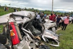 Nghệ An: Tàu hỏa kéo lê ô tô gần 1km, 4 người thương vong