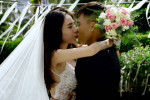 Thủy Tiên - Công Vinh hôn nhau say đắm trước ngày cưới