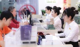Hạ lãi suất - bài toán cân não của các ngân hàng