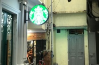 Sau thập kỷ ở Việt Nam, Starbucks lộ diện ở “thiên đường” cà phê phố cổ Hà Nội
