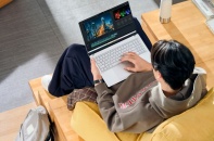 Cuộc đua laptop AI cho học sinh - sinh viên mùa tựu trường 2025