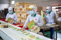 Nhà sản xuất snack Momogi của Indonesia thâu tóm bánh kẹo Bibica