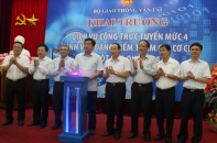 Khai trương dịch vụ hành chính đăng kiểm trực tuyến 