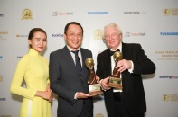 Vietnam Airlnes nhận 2 giải thưởng uy tín tại World Travel Awards 2017