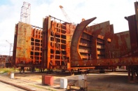 Đấu giá bán sắt vụn theo cân 3 tổng đoạn thân tàu đóng dở dang của Vinalines