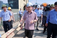 Bộ trưởng Giao thông ra điều kiện tiên quyết khi sửa mặt cầu Thăng Long