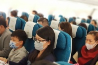 Bộ GTVT khuyến cáo người dân phải đeo khẩu trang khi tham gia giao thông công cộng