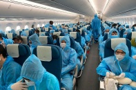 Vietnam Airlines tiếp tục đưa công dân Việt Nam tại Anh về nước