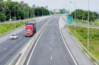 Chính phủ lý giải việc chọn chuyển 3 dự án cao tốc Bắc - Nam sang đầu tư công