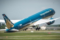 Chờ tín hiệu phục hồi của hãng hàng không quốc gia Vietnam Airlines