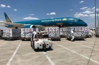 Vietnam Airlines vận chuyển 500.000 liều vắc xin Sinopharm từ Trung Quốc về Hà Nội