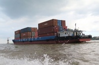 Đề xuất miễn phí sử dụng hạ tầng cảng biển tại TP.HCM cho các container đường thủy