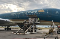 Vietnam Airlines vận chuyển miễn phí 190.000 bộ xét nghiệm Covid-19 của  Đức viện trợ Việt Nam