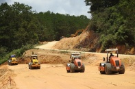 Nhà thầu Dự án Quốc lộ 24 chây ì dù Bộ GTVT liên tục thúc tiến độ 