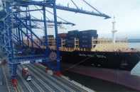 Thử nghiệm tiếp nhận tàu container trọng tải đến 145.000 DWT giảm tải vào Tân Cảng Hải Phòng