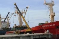 Chấm dứt các dự án xã hội hóa nạo vét luồng hàng hải Hòn La - Quảng Bình