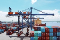 Cảng VIMC Đình Vũ - Hải Phòng được thí điểm khai thác tàu container trong 6 tháng