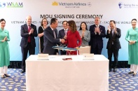 Vietnam Airlines hỗ trợ phẫu thuật trẻ em dị tật sọ mặt tại Việt Nam