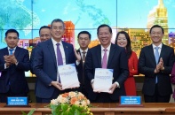 Vietnam Airlines và UBND TP.HCM ký kết Chương trình hợp tác toàn diện giai đoạn 2023 - 2027