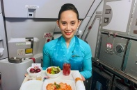 Mận hậu Sơn La - "Điểm nhấn" mới trong thực đơn trên không của Vietnam Airlines