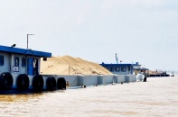 Bộ Công thương nói gì về khả năng nhập khẩu cát xây dựng về Việt Nam?