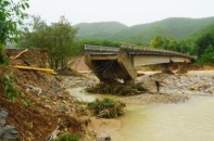 Công bố tình huống khẩn cấp về thiên tai trên đường Hồ Chí Minh nhánh Tây qua TP.Huế