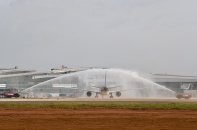 Sân bay Long Thành chính thức đón chuyến bay hàng không dân dụng đầu tiên 