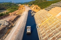 Phó thủ tướng yêu cầu tháo gỡ khó khăn biến động giá cho các nhà thầu giao thông