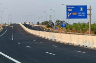 Thông xe 37 km cao tốc Biên Hòa -Vũng Tàu, ban đầu chỉ xe dưới 9 chỗ được lưu thông