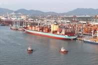 TP.HCM đề xuất hỗ trợ lãi vay, chi phí vận chuyển container cho doanh nghiệp